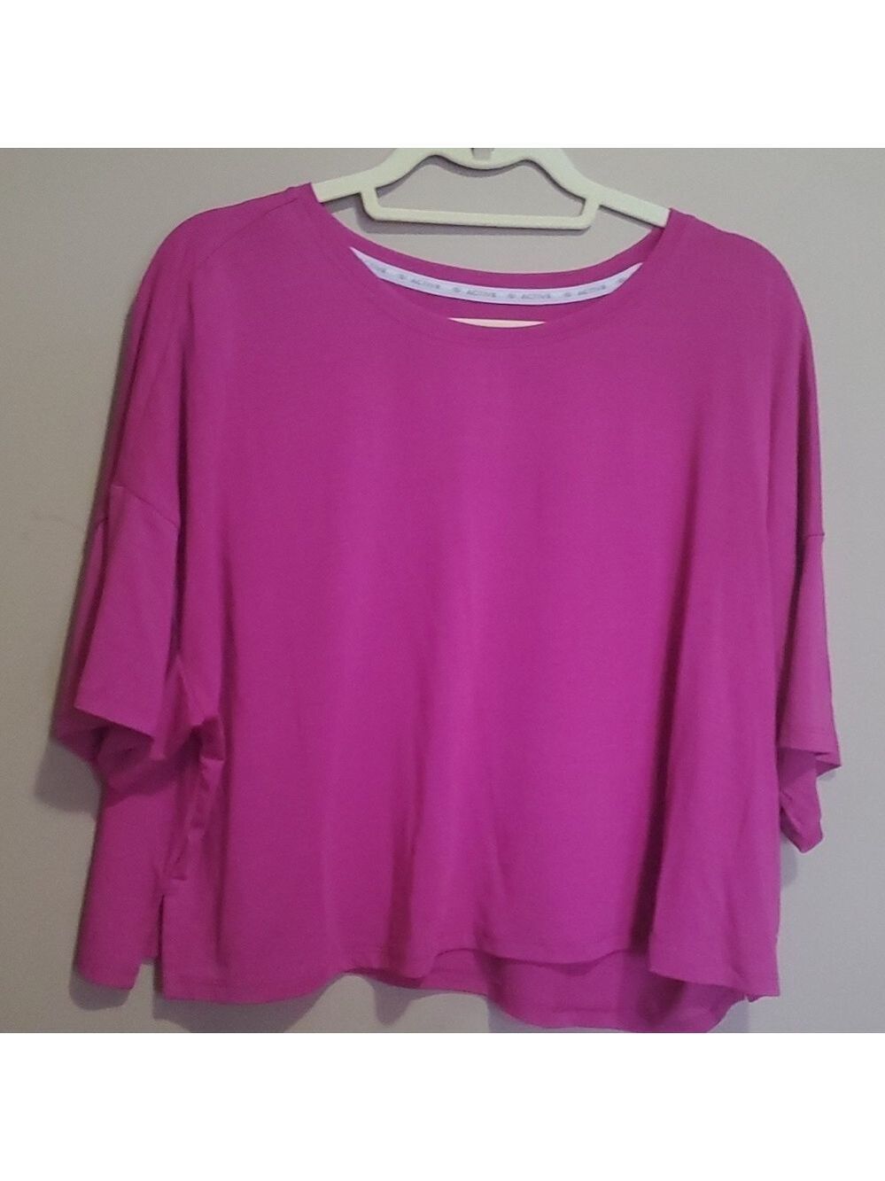 Athletic works top size xl